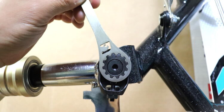 【新製品】PAROLIN系アライメントアジャスターレンチ【INTREPID JAPAN】