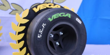 【全日本OK】VEGAタイヤへの変更でレースはどう変わったか？第1戦で急変した特性とは