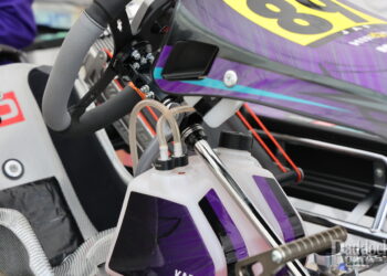 HIROTEX RACINGのスラストベアリング付きステアリングシャフトストッパー【全日本カート選手権】